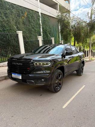 RAM RAMPAGE 2.0 HURRICANE 4 TURBO GASOLINA R/T 4X4 AUTOMÁTICO